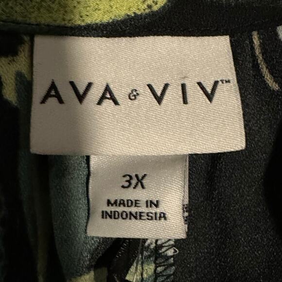 NWT Ava & Viv Black Floral Blouse 3X - Picture 4 of 8